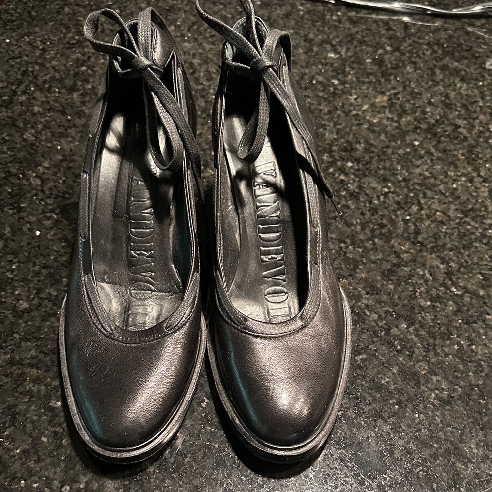 Elegant Black Leather Heels with Ankle Tie